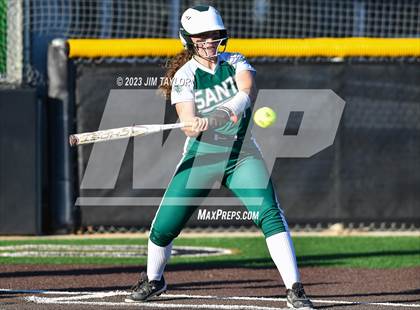 Thumbnail 1 in Santo vs Rio Vista (UIL 2A Bi-District) photogallery.