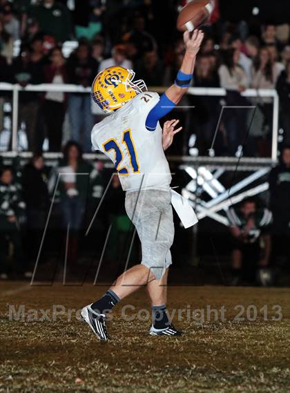 Thumbnail 2 in Gatlinburg-Pittman @ Carter photogallery.