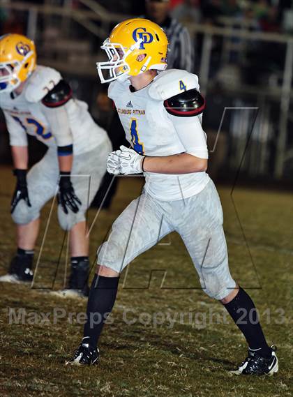 Thumbnail 3 in Gatlinburg-Pittman @ Carter photogallery.