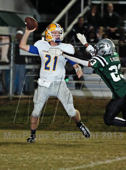 Thumbnail 1 in Gatlinburg-Pittman @ Carter photogallery.