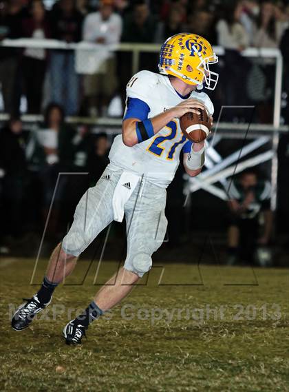 Thumbnail 1 in Gatlinburg-Pittman @ Carter photogallery.