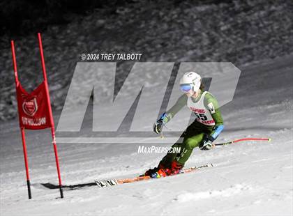 Thumbnail 2 in MCPSAC Hunt Hollow Giant Slalom photogallery.
