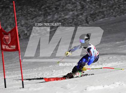 Thumbnail 3 in MCPSAC Hunt Hollow Giant Slalom photogallery.