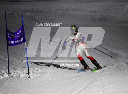 Thumbnail 3 in MCPSAC Hunt Hollow Giant Slalom photogallery.