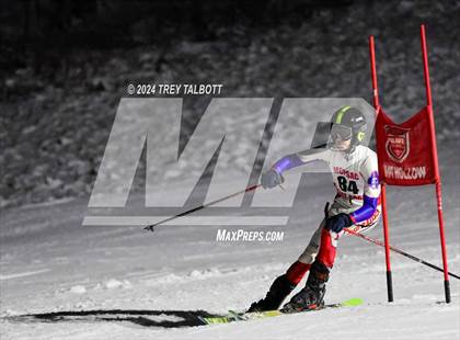 Thumbnail 1 in MCPSAC Hunt Hollow Giant Slalom photogallery.
