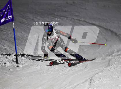 Thumbnail 3 in MCPSAC Hunt Hollow Giant Slalom photogallery.