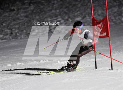 Thumbnail 2 in MCPSAC Hunt Hollow Giant Slalom photogallery.
