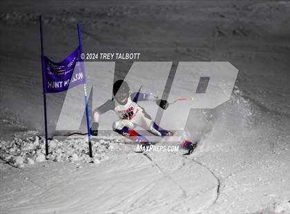 Thumbnail 2 in MCPSAC Hunt Hollow Giant Slalom photogallery.
