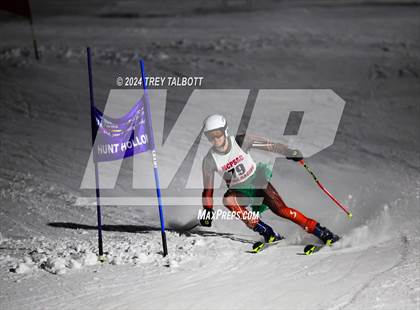 Thumbnail 1 in MCPSAC Hunt Hollow Giant Slalom photogallery.