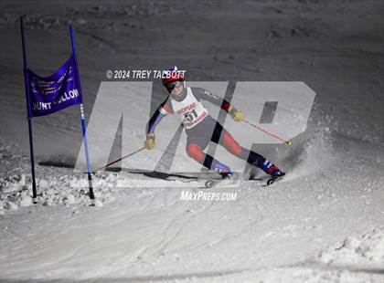 Thumbnail 3 in MCPSAC Hunt Hollow Giant Slalom photogallery.