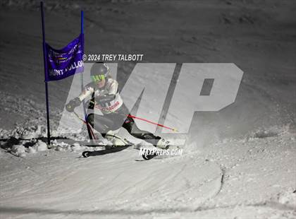 Thumbnail 1 in MCPSAC Hunt Hollow Giant Slalom photogallery.