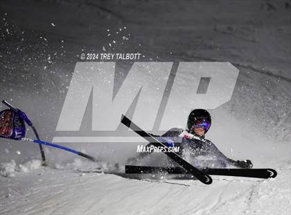 Thumbnail 3 in MCPSAC Hunt Hollow Giant Slalom photogallery.