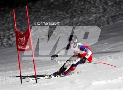 Thumbnail 1 in MCPSAC Hunt Hollow Giant Slalom photogallery.