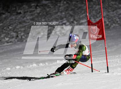 Thumbnail 1 in MCPSAC Hunt Hollow Giant Slalom photogallery.