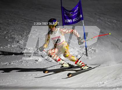 Thumbnail 1 in MCPSAC Hunt Hollow Giant Slalom photogallery.