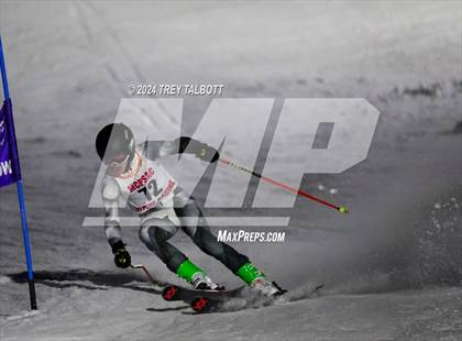 Thumbnail 2 in MCPSAC Hunt Hollow Giant Slalom photogallery.