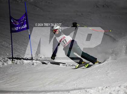 Thumbnail 3 in MCPSAC Hunt Hollow Giant Slalom photogallery.