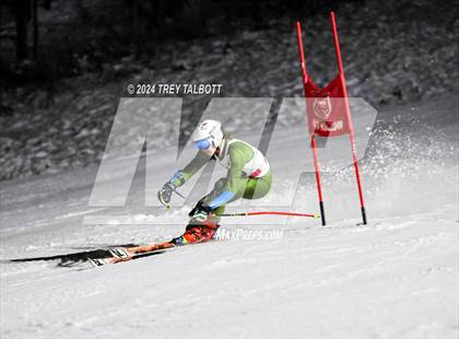 Thumbnail 3 in MCPSAC Hunt Hollow Giant Slalom photogallery.