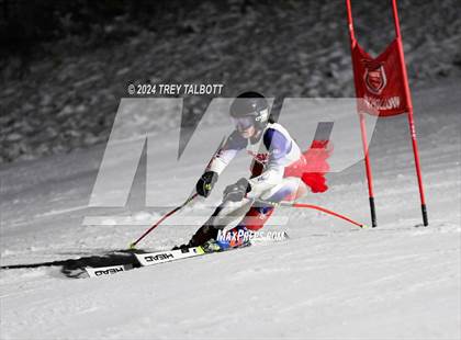 Thumbnail 2 in MCPSAC Hunt Hollow Giant Slalom photogallery.
