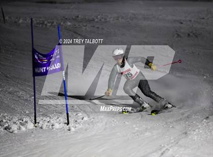 Thumbnail 3 in MCPSAC Hunt Hollow Giant Slalom photogallery.