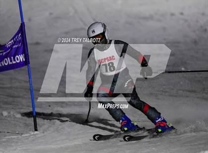 Thumbnail 3 in MCPSAC Hunt Hollow Giant Slalom photogallery.
