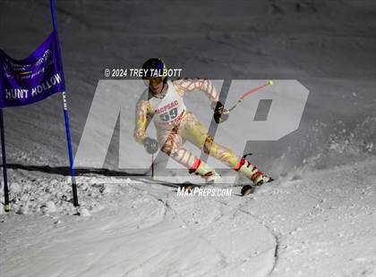 Thumbnail 3 in MCPSAC Hunt Hollow Giant Slalom photogallery.