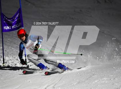 Thumbnail 1 in MCPSAC Hunt Hollow Giant Slalom photogallery.