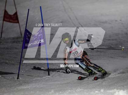 Thumbnail 3 in MCPSAC Hunt Hollow Giant Slalom photogallery.