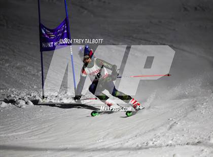 Thumbnail 3 in MCPSAC Hunt Hollow Giant Slalom photogallery.
