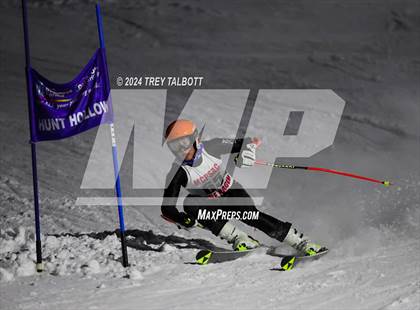 Thumbnail 2 in MCPSAC Hunt Hollow Giant Slalom photogallery.