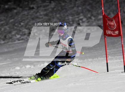 Thumbnail 2 in MCPSAC Hunt Hollow Giant Slalom photogallery.