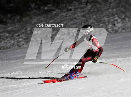 Thumbnail 2 in MCPSAC Hunt Hollow Giant Slalom photogallery.