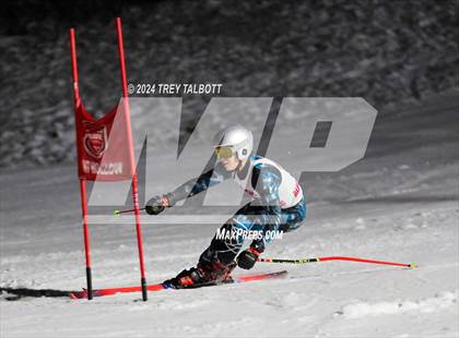 Thumbnail 2 in MCPSAC Hunt Hollow Giant Slalom photogallery.