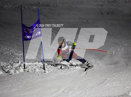 Thumbnail 1 in MCPSAC Hunt Hollow Giant Slalom photogallery.