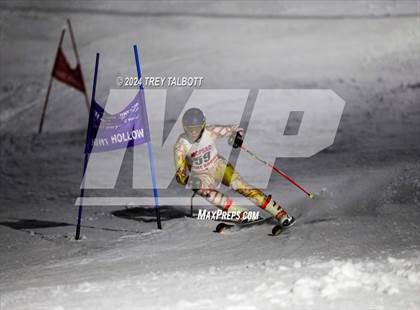 Thumbnail 3 in MCPSAC Hunt Hollow Giant Slalom photogallery.