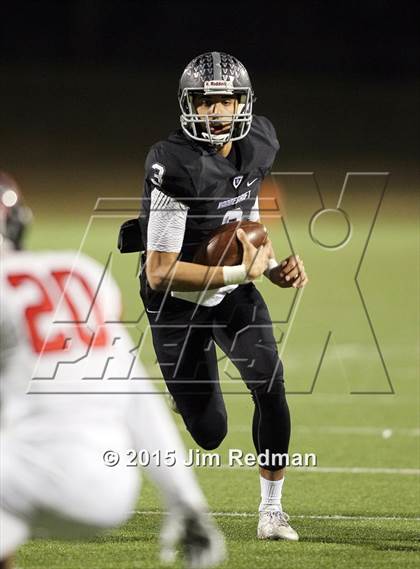 Thumbnail 2 in Vandegrift vs. Vista Ridge (UIL 5A Quarterfinal) photogallery.