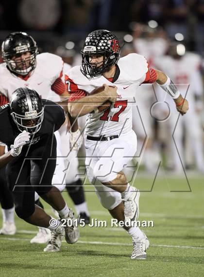 Thumbnail 1 in Vandegrift vs. Vista Ridge (UIL 5A Quarterfinal) photogallery.