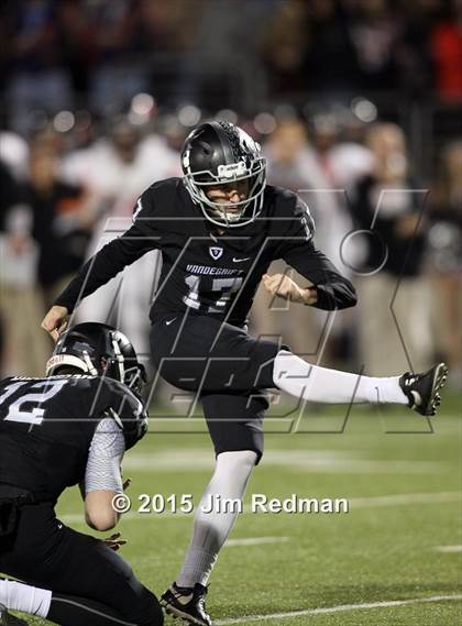 Thumbnail 1 in Vandegrift vs. Vista Ridge (UIL 5A Quarterfinal) photogallery.