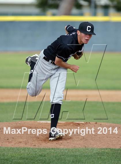 Thumbnail 2 in Calabasas @ Royal photogallery.
