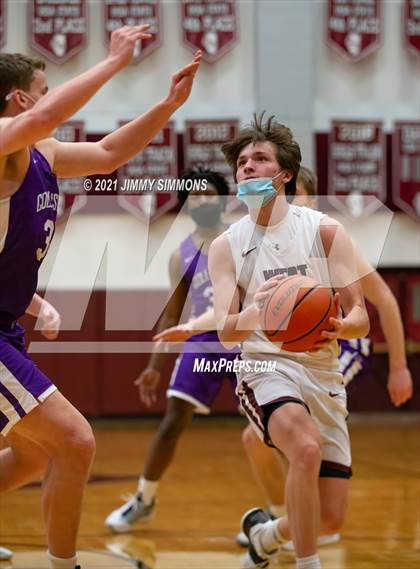 Thumbnail 2 in Collinsville @ Belleville West photogallery.