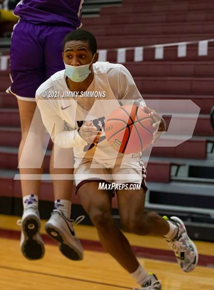 Thumbnail 1 in Collinsville @ Belleville West photogallery.