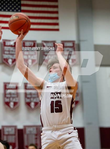Thumbnail 1 in Collinsville @ Belleville West photogallery.