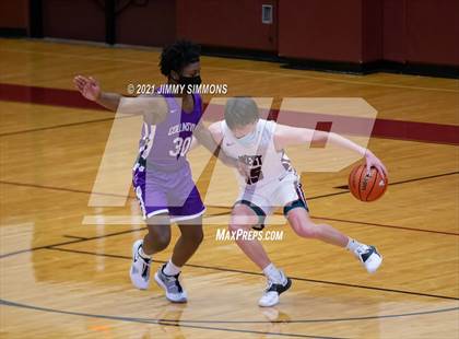 Thumbnail 1 in Collinsville @ Belleville West photogallery.