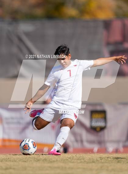 Thumbnail 2 in Albuquerque Academy vs. Lovington photogallery.
