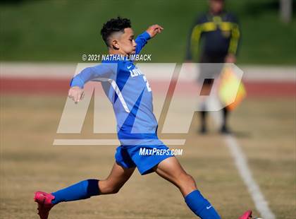 Thumbnail 1 in Albuquerque Academy vs. Lovington photogallery.