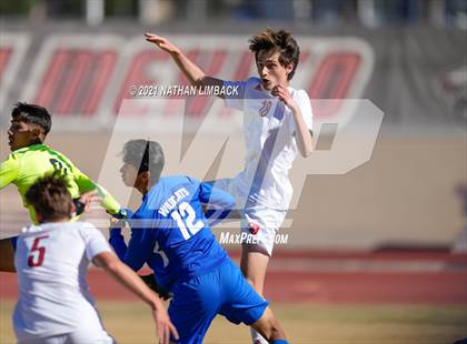 Thumbnail 3 in Albuquerque Academy vs. Lovington photogallery.