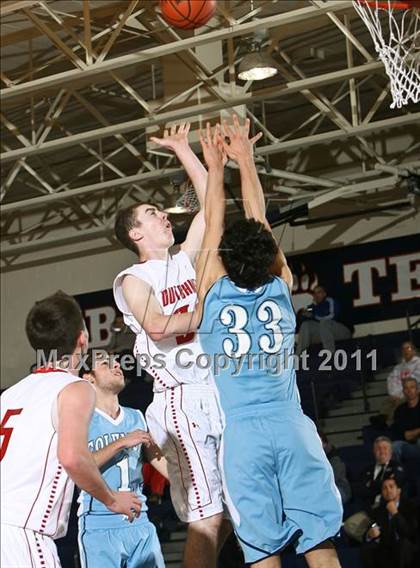 Thumbnail 2 in Columbia Prep vs Tappan Zee photogallery.