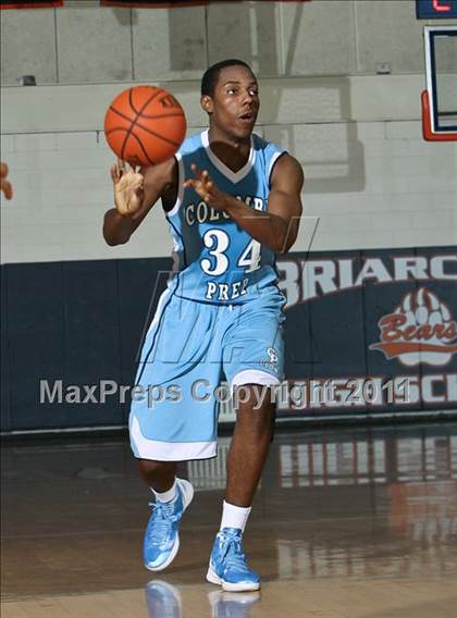 Thumbnail 3 in Columbia Prep vs Tappan Zee photogallery.