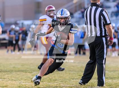 Thumbnail 3 in Mountain View vs. Stansbury (UHSAA 4A Second Round) photogallery.