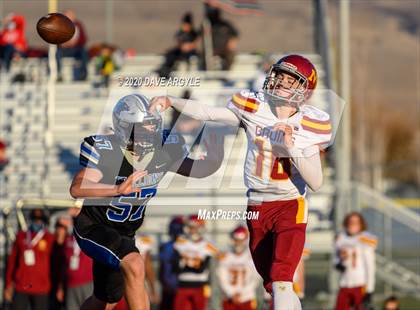 Thumbnail 2 in Mountain View vs. Stansbury (UHSAA 4A Second Round) photogallery.